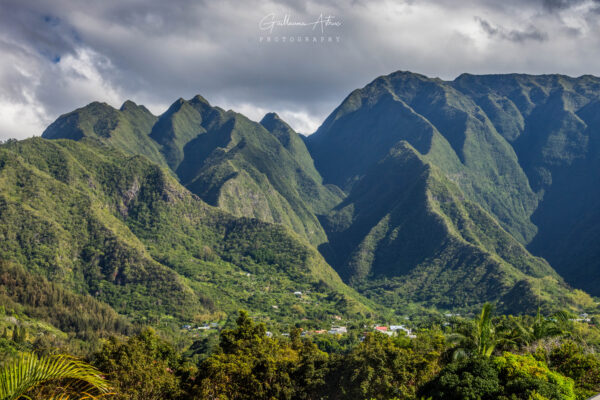 Vue sur le Dimitile depuis le village Entre-Deux