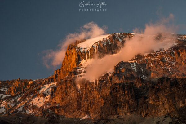 Le Kilimandjaro en feu