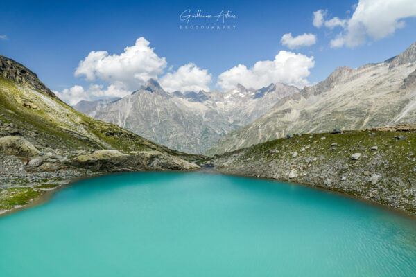 Le lac des Bèches dans les Ecrins