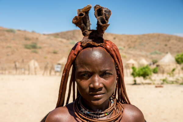 Rencontre avec une femme Himba en Namibie