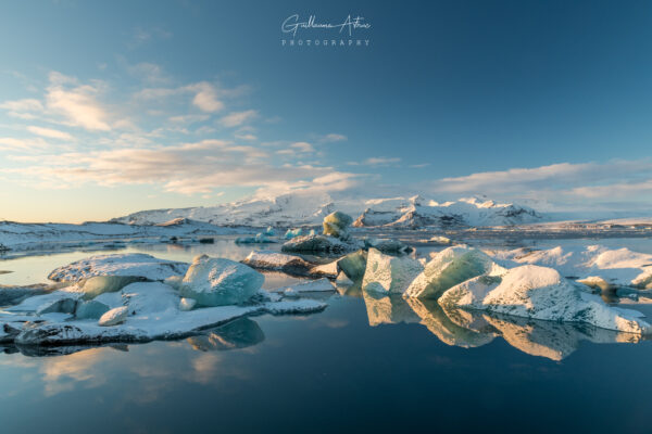 Reflets à Jökulsárlón en Islande