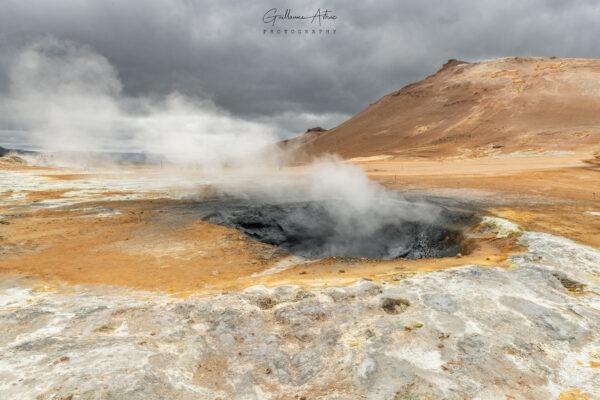 Le site bouillonnant de Hverir