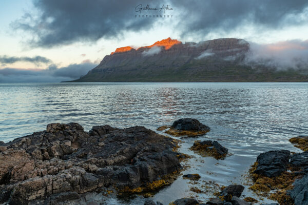 Dernières lueurs du jour sur les Westfjords