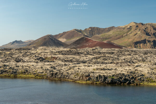 Le lac de Selvallavatn et ses cratères